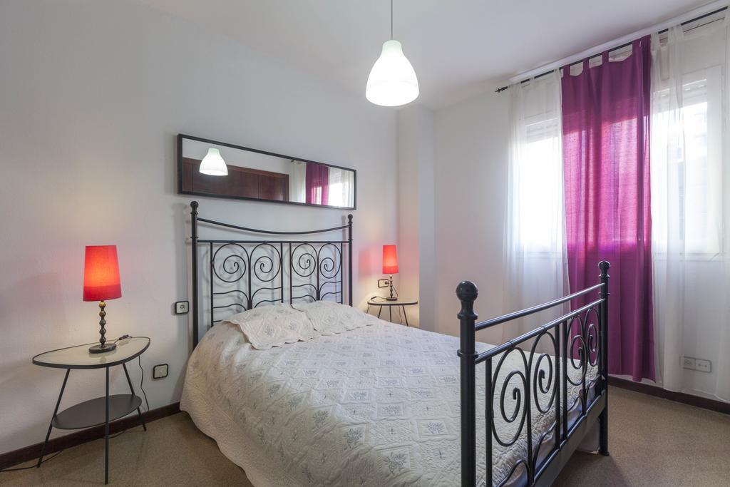 Apartment Sagrada Familia Barcelona Room photo